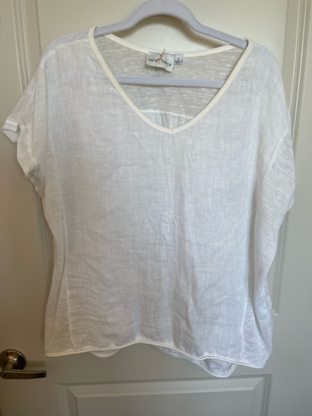 Elle White V-Neck Linen-Blend Tunic Top